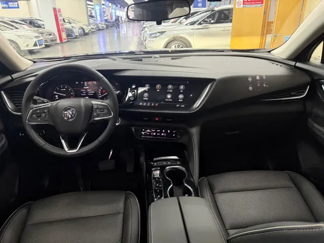 Buick Envision S — Фото автомобиля 6