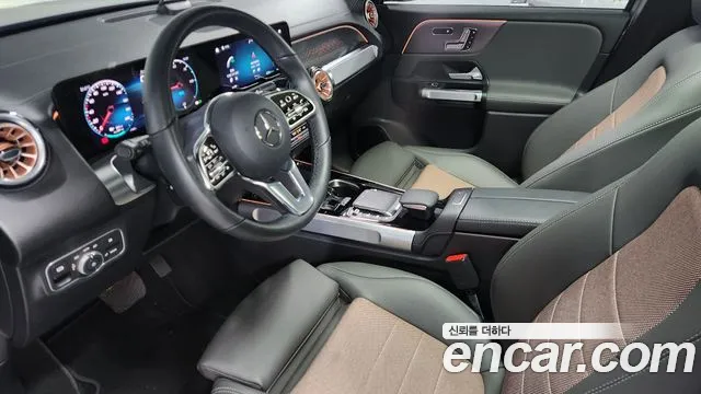 Mercedes-Benz EQB — Фото автомобиля 7