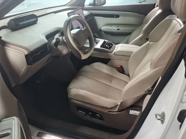 GAC Hyptec HT — Фото автомобиля 4