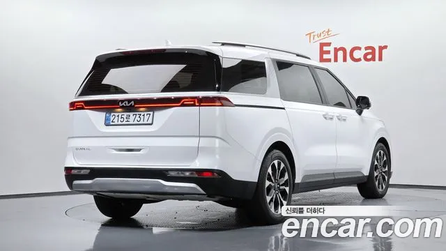 Kia Carnival 4th Gen — Фото автомобиля 2