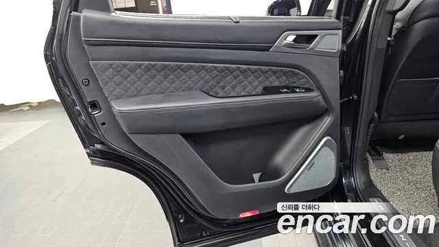 KG_Mobility_Ssangyong Rexton All Rexton Дизель 2.2 4WD — Фото автомобиля 22