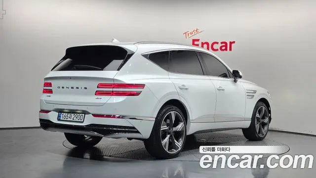 Genesis GV80 — Фото автомобиля 2