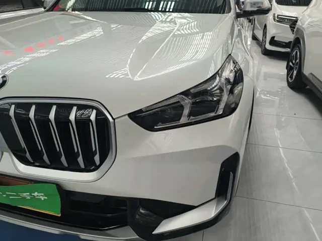 BMW X1 — Фото автомобиля 23