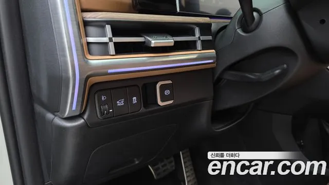 Hyundai Santafe Santa Fe (MX5) Бензин 2.5T 2WD — Фото автомобиля 27