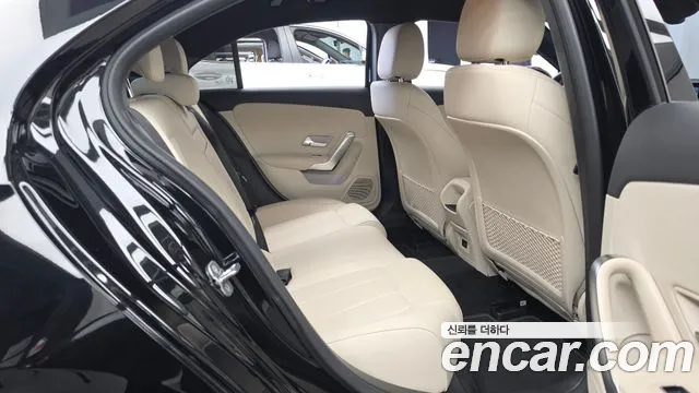Mercedes-Benz A-Class W177 — Фото автомобиля 18