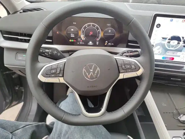 Volkswagen Sagitar — Фото автомобиля 10