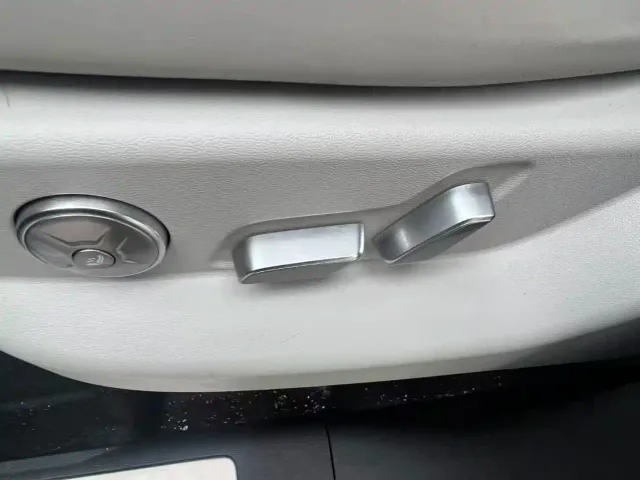 BYD FangChengBao Titanium 7 — Фото автомобиля 16