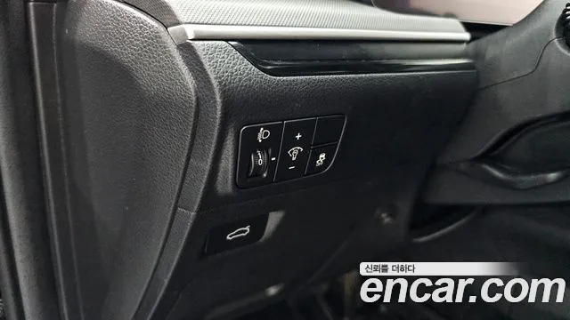Kia K5 Новый K5 3 поколение 2.0 LPi(Для проката) — Фото автомобиля 16