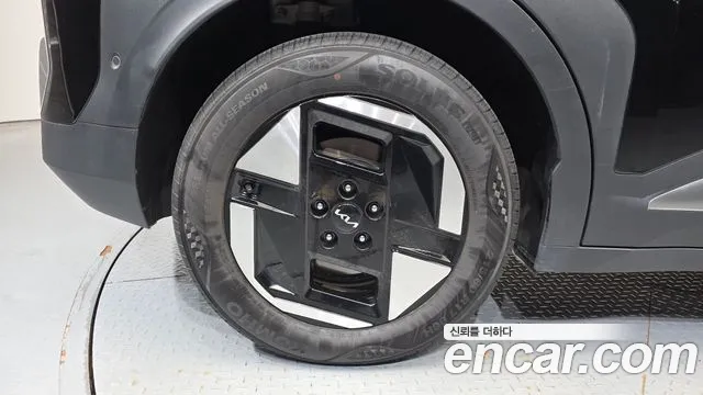 Kia EV3 — Фото автомобиля 21