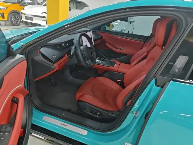 Xiaomi SU7 — Фото автомобиля 14