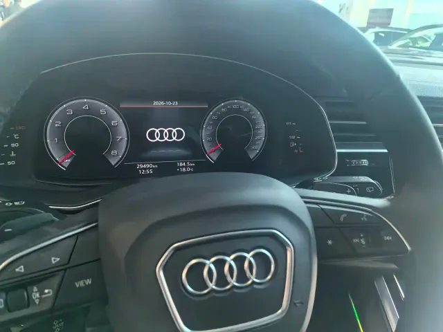 Audi Q7 — Фото автомобиля 8