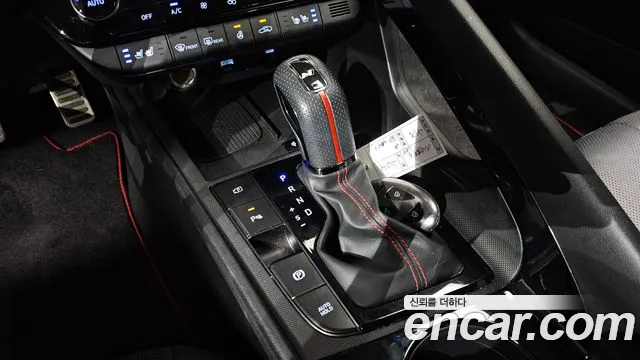 Hyundai AVANTE Новый Avante (CN7) — Фото автомобиля 9