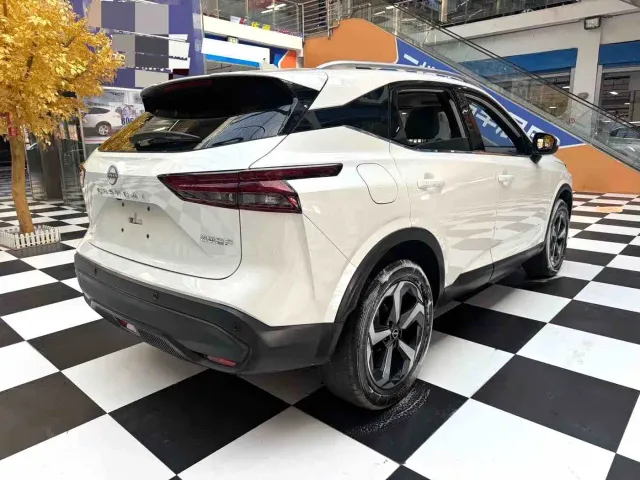 Nissan Qashqai — Фото автомобиля 19
