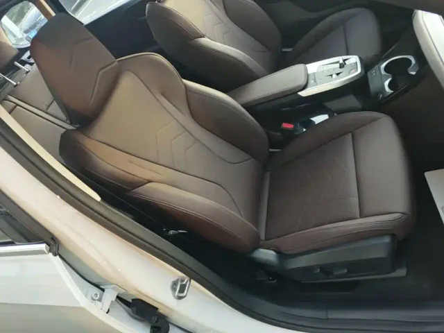 BMW X1 — Фото автомобиля 24