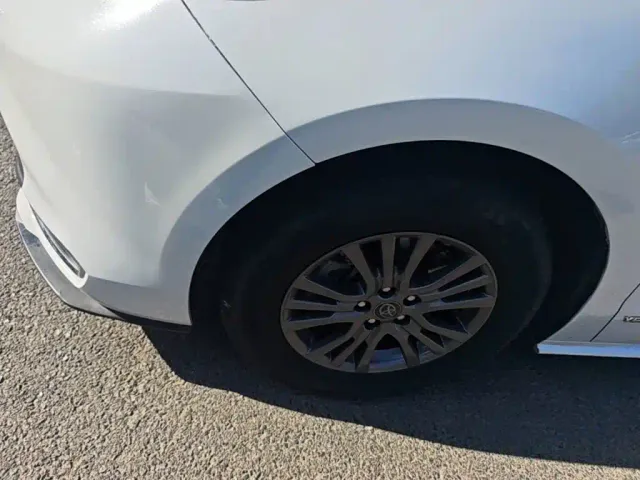 Toyota Sienna — Фото автомобиля 22