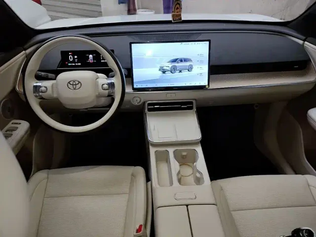 Toyota BoZhi 3X — Фото автомобиля 9