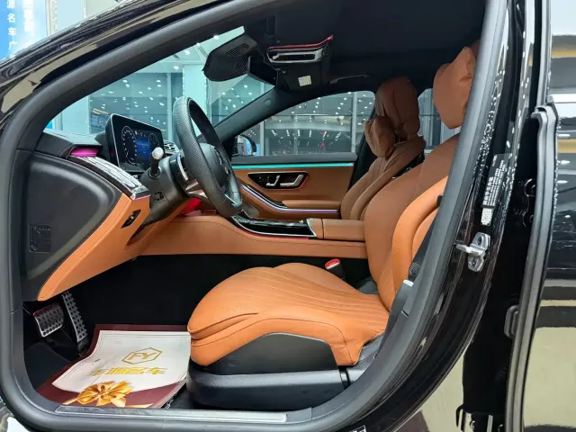 Mercedes-Benz S-Class — Фото автомобиля 4