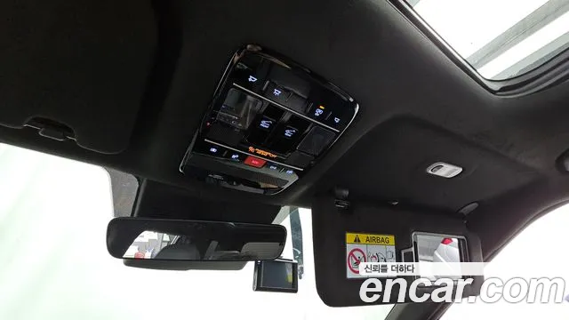 Hyundai Santafe Santa Fe (MX5) Бензин 2.5T 2WD — Фото автомобиля 24