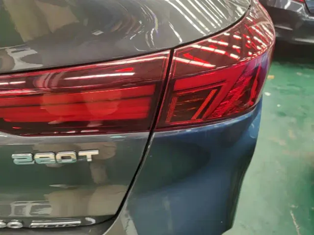 Changan Eado — Фото автомобиля 7