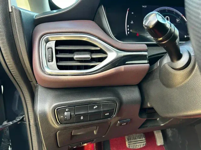 GAC Trumpchi M6 — Фото автомобиля 25
