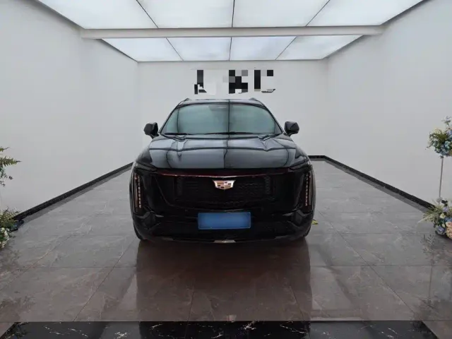 Cadillac XT5 — Фото автомобиля 12