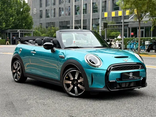 MINI Hatch — Фото автомобиля 3