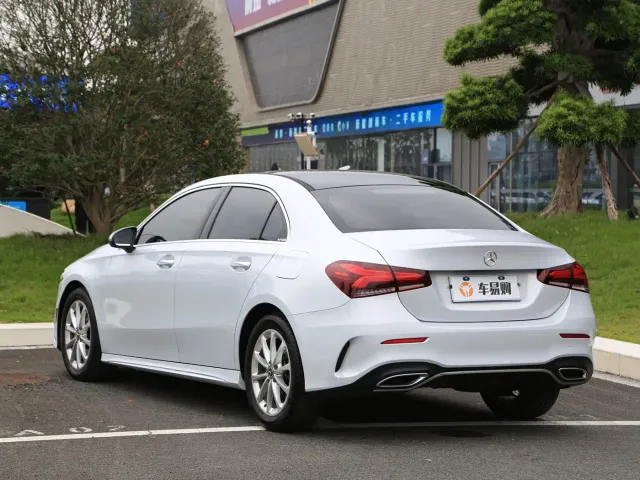 Mercedes-Benz A-Class — Фото автомобиля 19