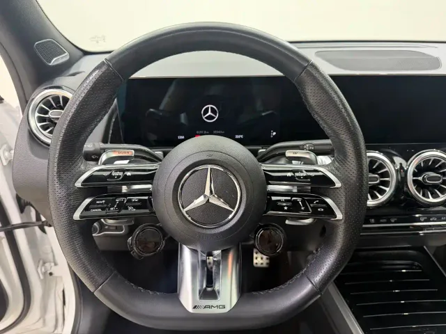 Mercedes-Benz GLB AMG — Фото автомобиля 8