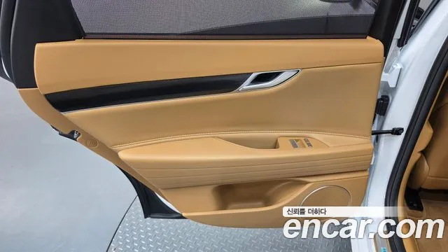 Genesis G80 Бензин 2.5 турбо AWD — Фото автомобиля 25