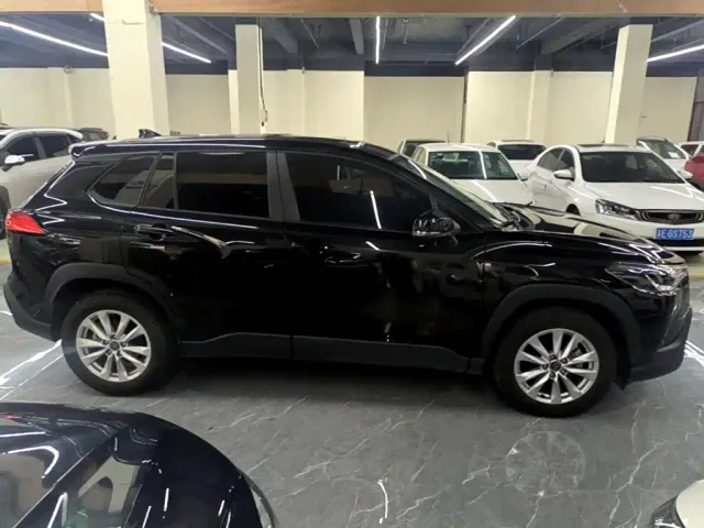 Toyota Corolla Cross — Фото автомобиля 26
