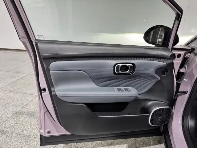 GAC AION UT super — Фото автомобиля 27