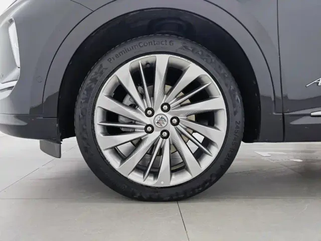 Buick Envision Plus — Фото автомобиля 17