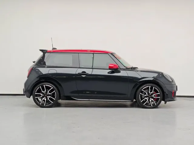 MINI John Cooper Works — Фото автомобиля 8
