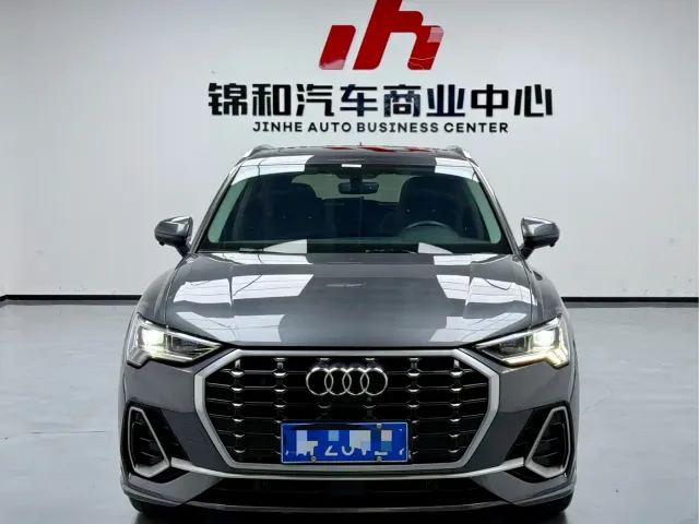 Audi Q3 — Фото автомобиля 2