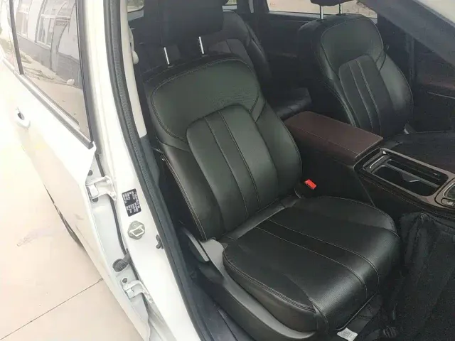 GAC Trumpchi M6 — Фото автомобиля 19
