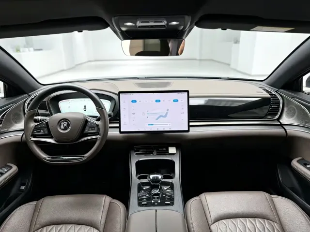 BYD Han — Фото автомобиля 5
