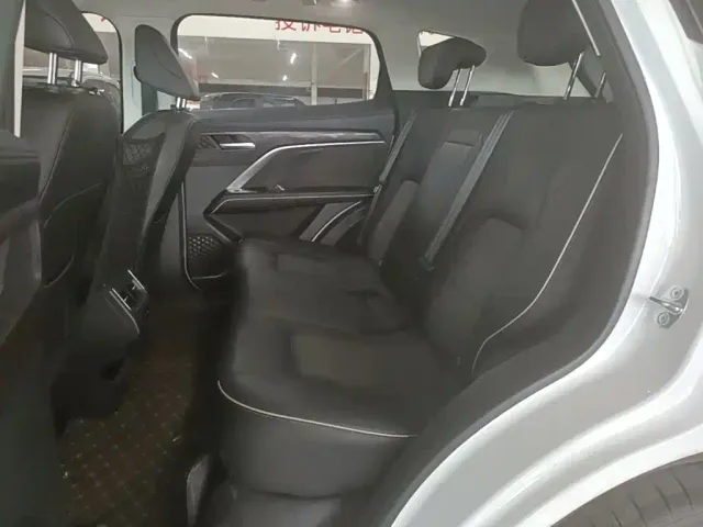 Haval H6 — Фото автомобиля 16