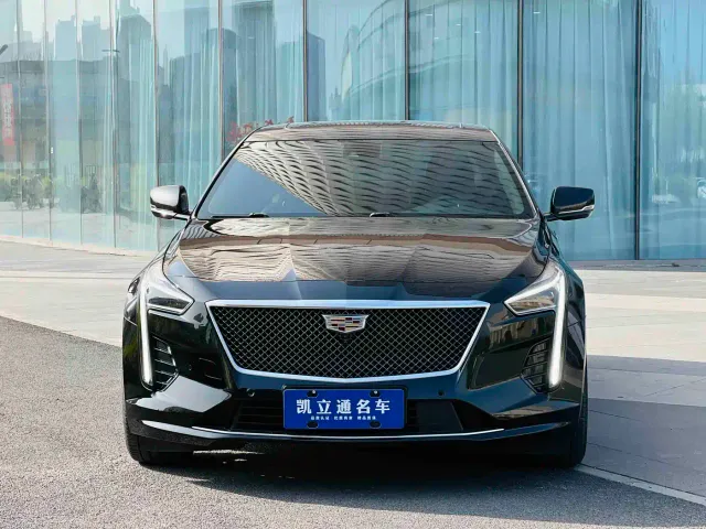 Cadillac CT6 — Фото автомобиля 2
