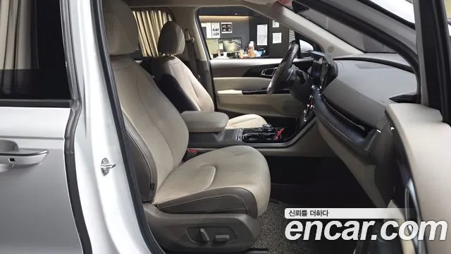 Kia Carnival 4th Gen — Фото автомобиля 17