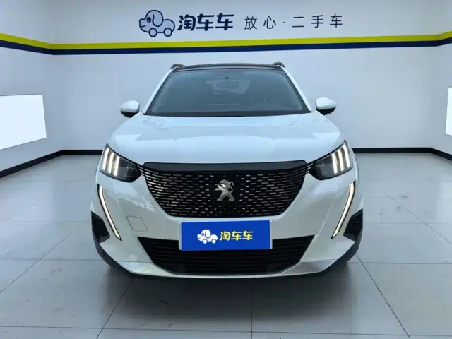 Peugeot 2008 — Фото автомобиля 2