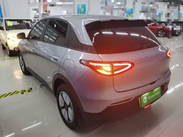 Geely Starry Wish — Фото автомобиля 4