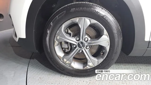 Kia Seltos Seltos Бензин 1.6 турбо 2WD — Фото автомобиля 5