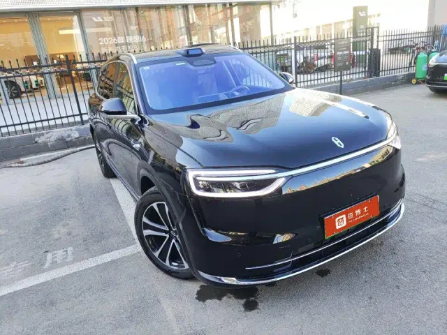 Aito M7 — Фото автомобиля 2