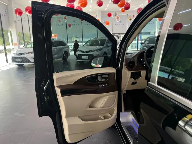Mercedes-Benz Vito — Фото автомобиля 12