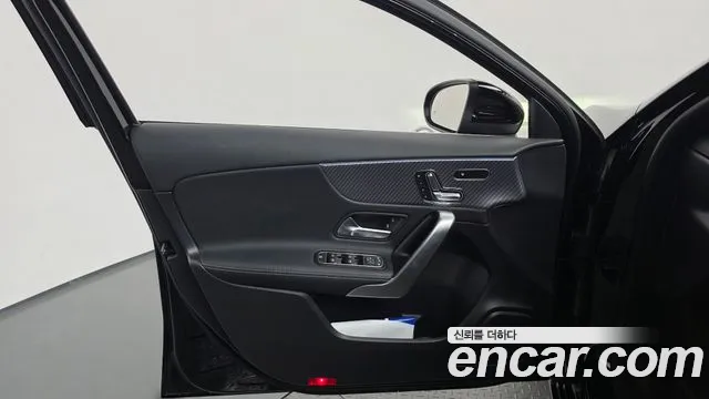 Mercedes-Benz A-Class W177 — Фото автомобиля 24