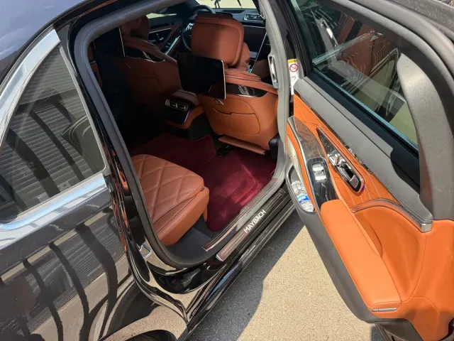 Mercedes-Benz Maybach S-Class — Фото автомобиля 10