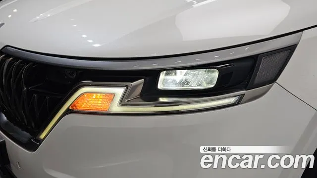 Kia Canival Carnival 4 поколение Бензин 9 мест Prestige — Фото автомобиля 22