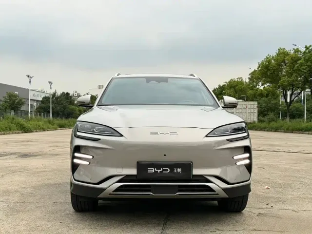 BYD Song PLUS — Фото автомобиля 2