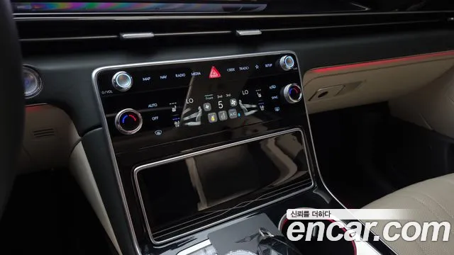 Genesis GV80 — Фото автомобиля 18