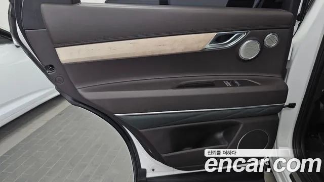 Genesis GV80 2.5T Бензин AWD — Фото автомобиля 6